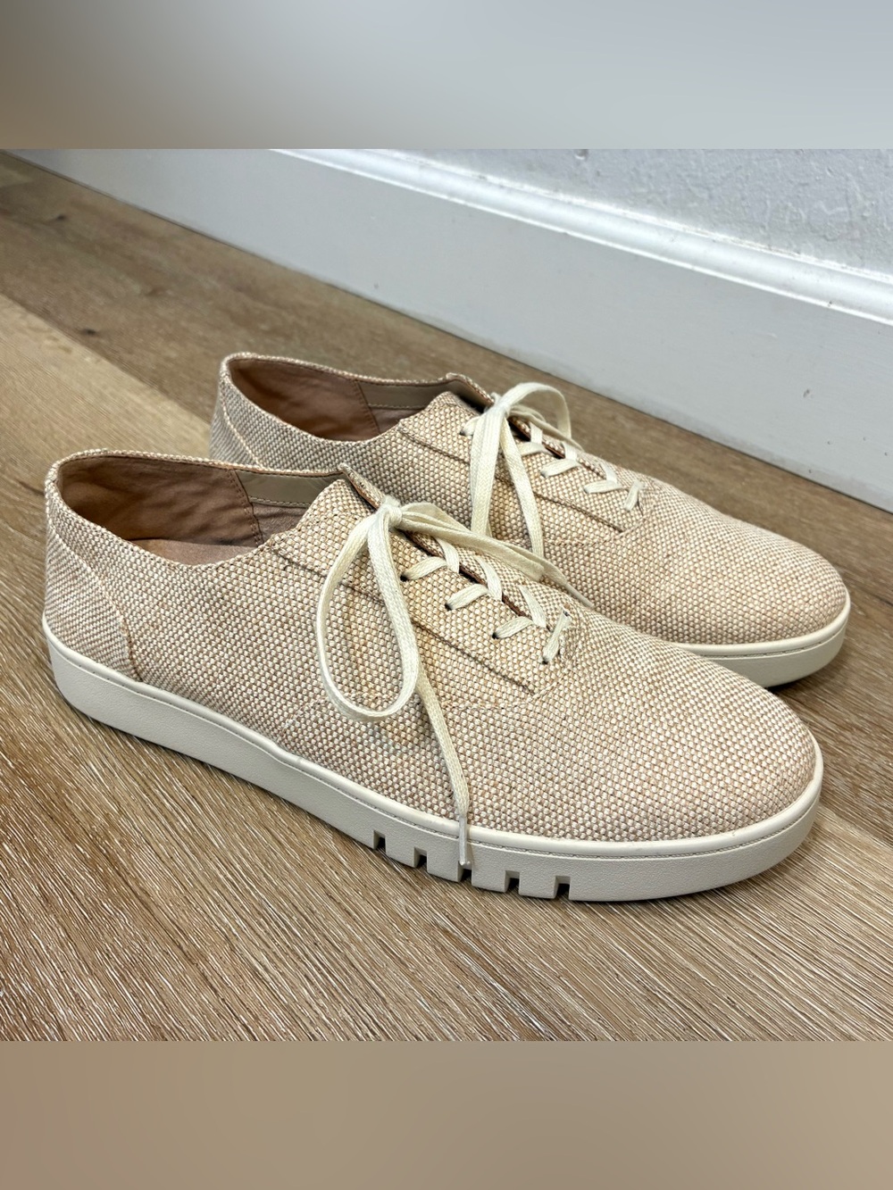 Vionic Callie Sneakers Natural Linen Canvas Beige Women’s Shoes Size US 11 EU 42